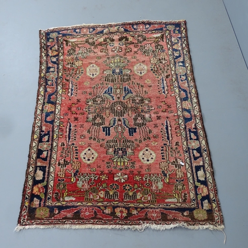 2299 - A red and blue-ground early 20th century Malayer rug, 152x106cm.