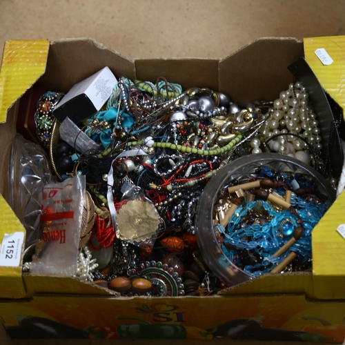 1152 - A large box of mixed modern costume jewellery, and fish service with ivorine handles for 6 people