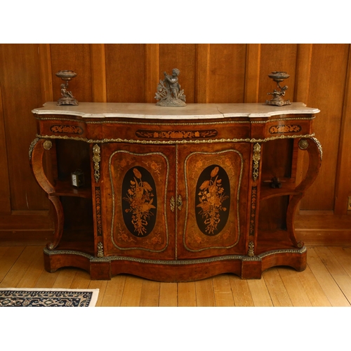 38 - A French Napoleon III Empire style credenza, shaped serpentine form, walnut and kingwood, with eboni... 