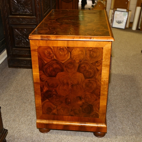 67 - A William and Mary oyster laburnum veneer chest of drawers, circa 1690, with olive wood heart inlay,... 