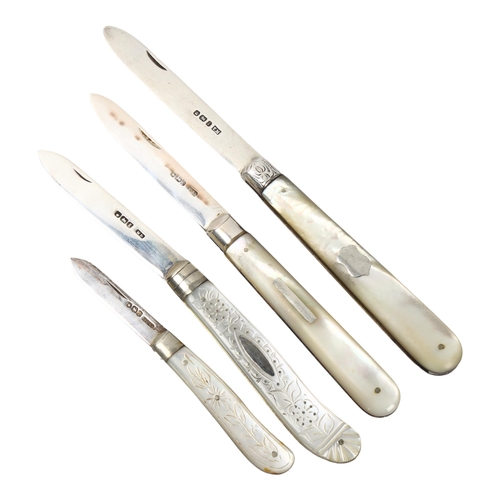 145 - 4 Victorian silver folding fruit knives, all hallmarked, with mother of pearl handles