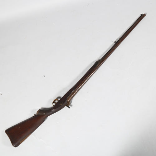 167 - A Victorian percussion rifle, inscribed Tower 1862, barrel length 90cm, overall length 131cm