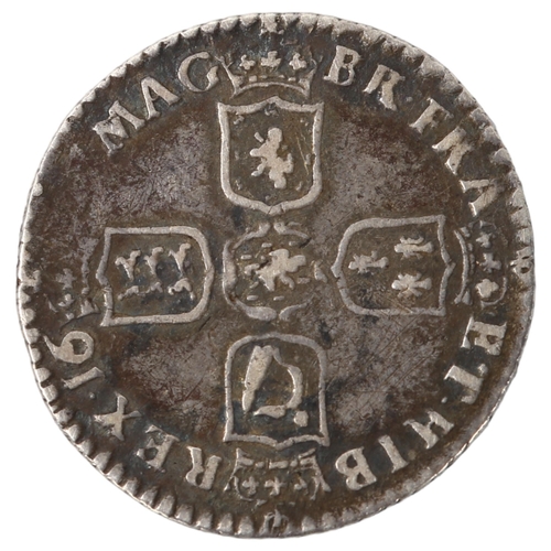 208 - A William III silver sixpence, 2.7g, diameter 21mm