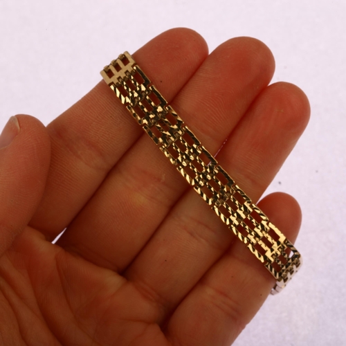 1180 - A late 20th century 9ct gold gatelink bracelet, diamond cut design, hallmarks Birmingham 1991, lengt... 