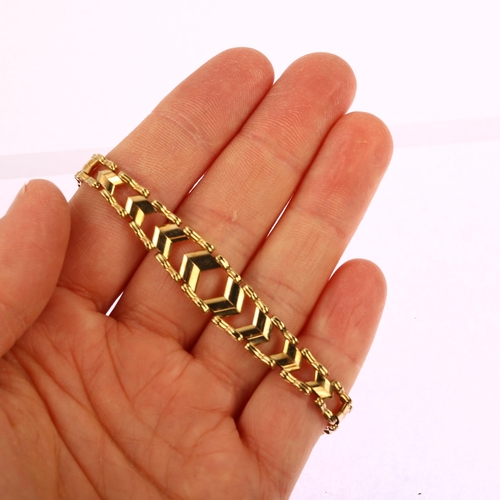 1182 - A late 20th century 9ct gold chevron bracelet, maker's marks SJ, hallmarks London 1989, bracelet len... 