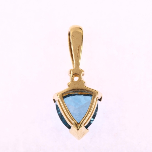 1204 - A modern 9ct gold blue and white topaz pendant, set with trillion-cut topaz, pendant height 21.2mm, ... 