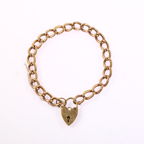 1171 - An Antique 9ct rose gold curb link chain bracelet, with later 9ct heart padlock clasp, bracelet leng... 