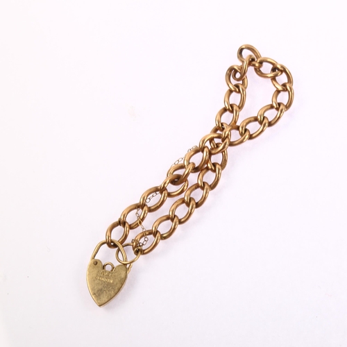 1171 - An Antique 9ct rose gold curb link chain bracelet, with later 9ct heart padlock clasp, bracelet leng... 