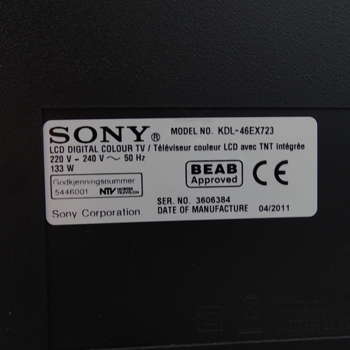 2102 - A Sony Bravia KDL-46EX723, 46 inch LCD TV, with remote control and