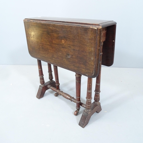 2110 - A small antique mahogany Sutherland drop-leaf table. 51x53x13cm.