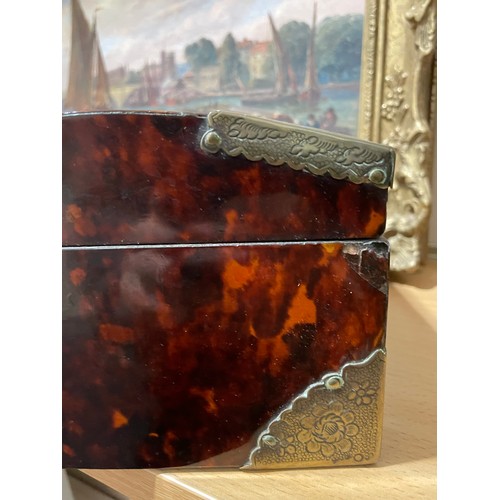 75 - 19th century tortoiseshell and brass-mounted jewel casket, engraved brass mounts, 22cm x 16cm x 11cm