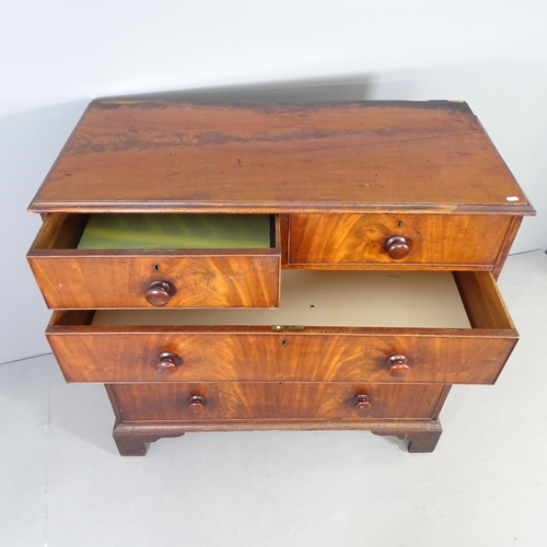 2500 - A 19th century mahogany chest of two short and three long drawers, realised on bracket feet. 113x110... 