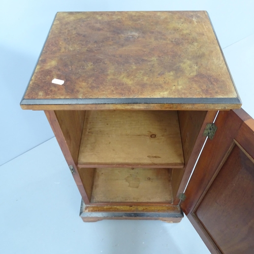 2247 - A Victorian burr walnut pot cupboard. 43x78x36cm.