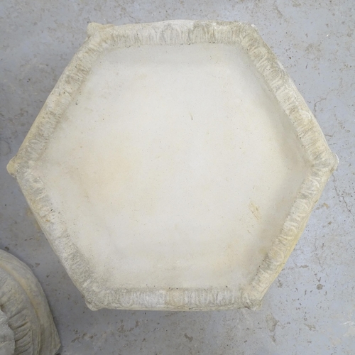 2571 - A modern concrete two-section hexagonal bird bath. 41x42cm.