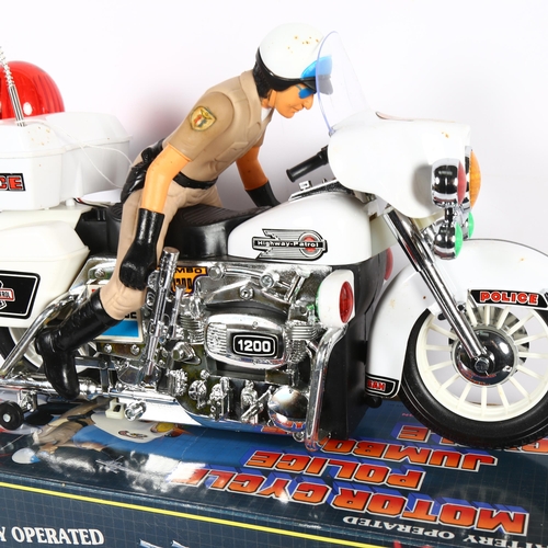 100 - A 1984 Son Ai Toys battery-operated motorcycle, Police Jumbo cycle, 1:6 scale, complete in original ... 