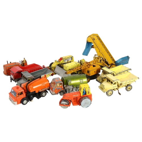 103 - DINKY - a quantity of loose Dinky Supertoys and Dinky Toys, including a model 279 Dinky Toys Aveling... 