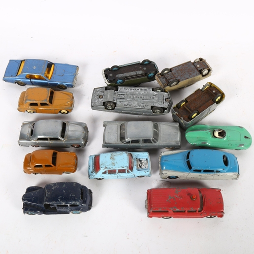 104 - DINKY - a quantity of loose Dinky and Corgi motor vehicles, including Dinky Toys Ed Strakers car, Di... 