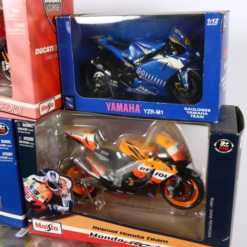 11 - MAISTO - a group of various diecast Superbikes and World Superbikes, to include a Ducati Desmosedici... 