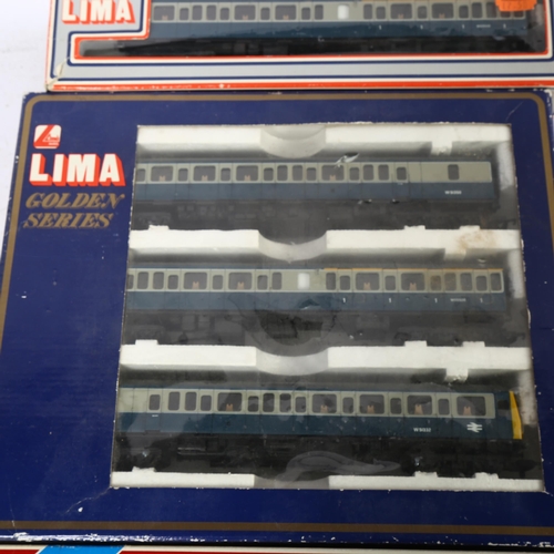 169 - LIMA - a OO gauge L149810 Class 117 3-car DMU in British Rail blue/grey, complete in original box, a... 