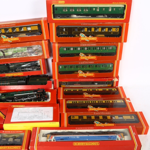 172 - HORNBY RAILWAYS - a quantity of OO gauge scale locomotives, tenders, and carriages, as well as sever... 