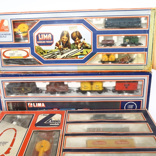 204 - LIMA - a group of 3 boxed OO gauge electric train sets, including set ref. 10607, which includes a L... 