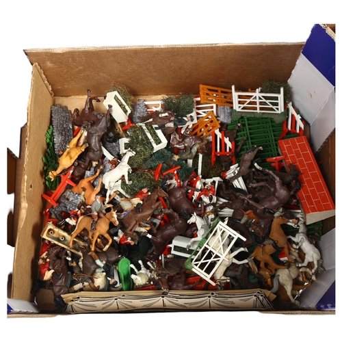 207 - BRITAINS LTD - a quantity of plastic Britains Ltd show jumping figures and associated accessories, i... 