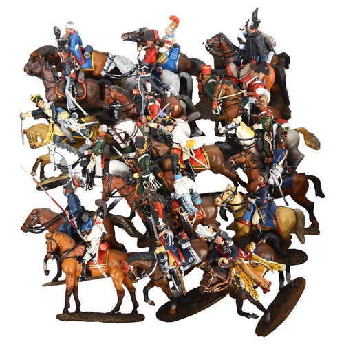 54 - DEL PRADO - a quantity of hand painted lead figurines, military or war related in nature, including ... 