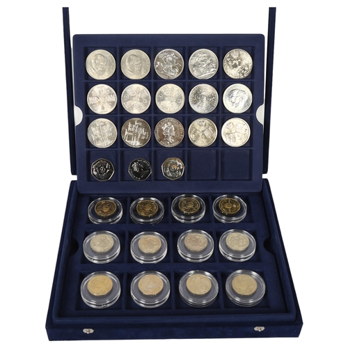 440 - A collection of commemorative Two Pound coins, including 4 x 1694 - 1994, 4 dated 1986, and 4 others... 