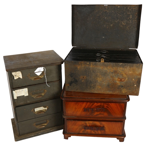 533 - An early 20th century stained wood 4-drawer collector's chest, the top 2 drawers having segmented fi... 