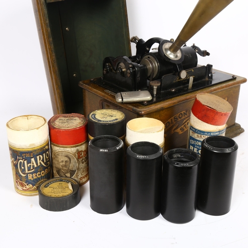 578 - EDISON STANDARD PHONOGRAPH - a Victorian Edison Standard Phonograph wax cylinder player, complete in... 