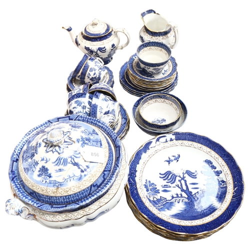 856 - Booths Real Old Willow pattern tea set with teapot, and matching vegetable tureen, and dessert plate... 