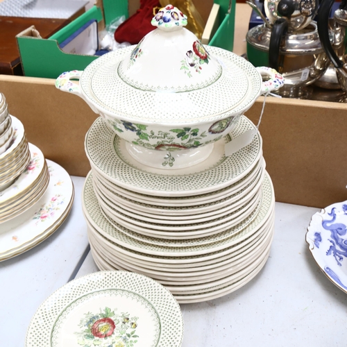 858 - Mason's Paynsley pattern dinner service, including 4 serving bowls, meat plates, and a vegetable tur... 