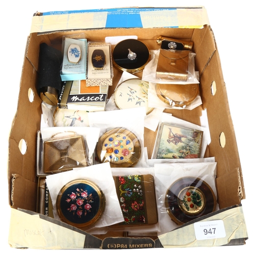 947 - A collection of Mascot compacts, including handbag designs, lip mirrors etc