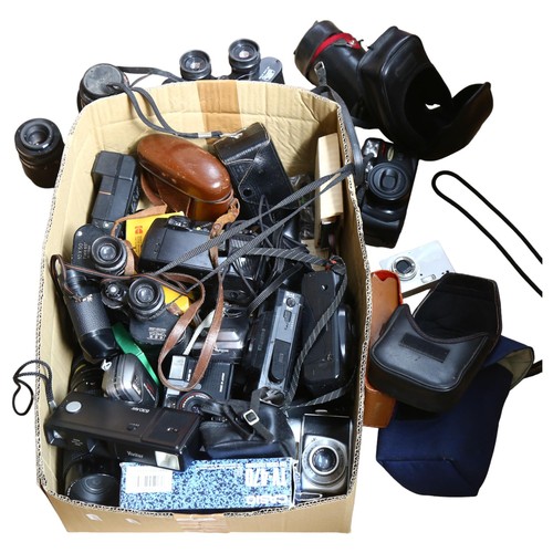 644 - A quantity of Vintage cameras and equipment including Casio TV-470 LCD TV, Samsung AF zoom 1050, Sir... 