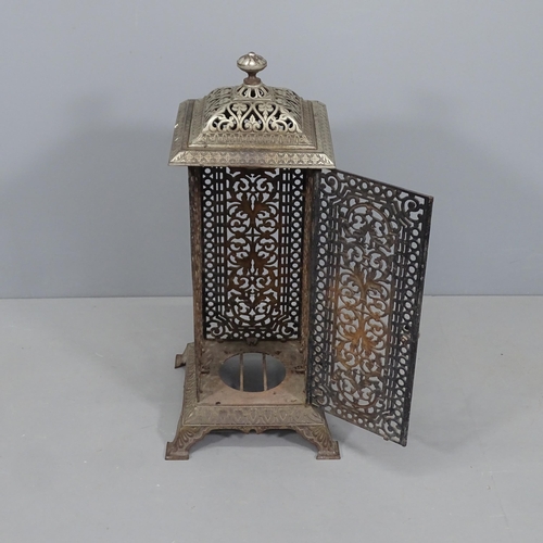 2283 - An antique cast iron station heater, lacking fittings. Height 85cm.