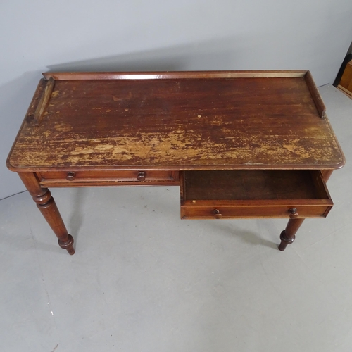 2702 - A Victorian mahogany wash stand, with two frieze drawers and turned legs. 122x77x55cm