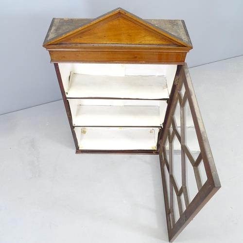 2727 - Edwardian crossbanded mahogany bookcase top, with three fixed shelves and lattice glazed door. 59x98... 