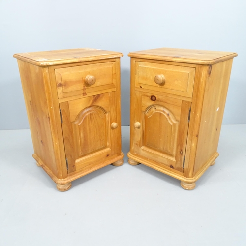 2742 - A pair of modern pine pot cupboards, with single drawer and cupboard under. 47x69x41cm.