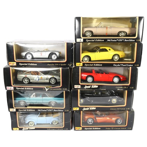 67 - Maisto - Quantity of diecast vehicles in boxes and on stands, 1:18 scale, including Porsche 550 Spyd... 