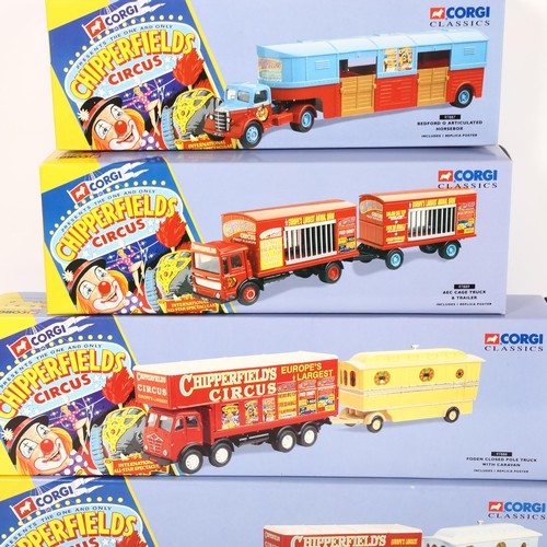 78 - Corgi classics / Chipperfield circus - A group of Vintage boxed diecast vehicles, including set 9788... 