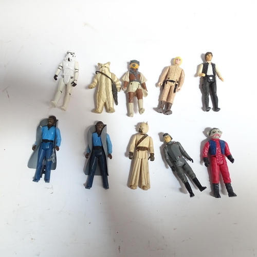 46 - STAR WARS - a large quantity of loose Star Wars and other action figures, dating from 1977 to 1986, ... 