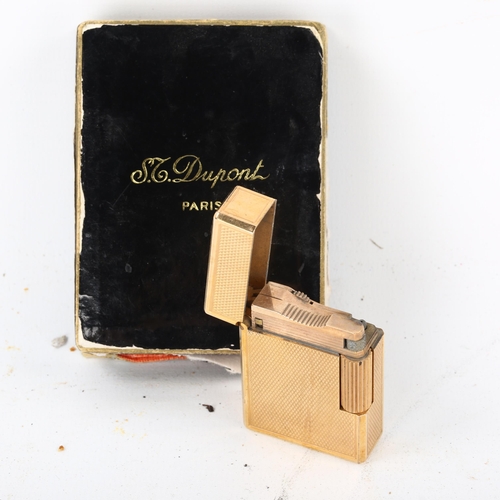 100 - A Dupont gold plated pocket lighter, boxed