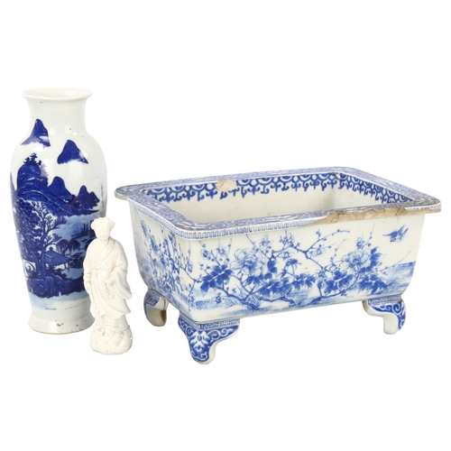 144 - A Japanese blue and white porcelain planter, 30 x 20cm (A/F), a transfer printed blue and white porc... 