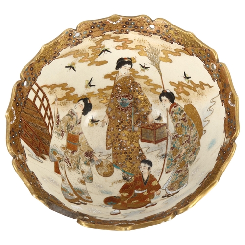 87 - A large Japanese Meiji Period Satsuma porcelain bowl, with hand painted figures, diameter 31cm, heig... 