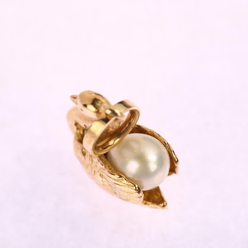 1156 - A late 20th century 9ct gold cultured pearl figural swan charm/pendant, London 1976, height 22.7mm, ... 