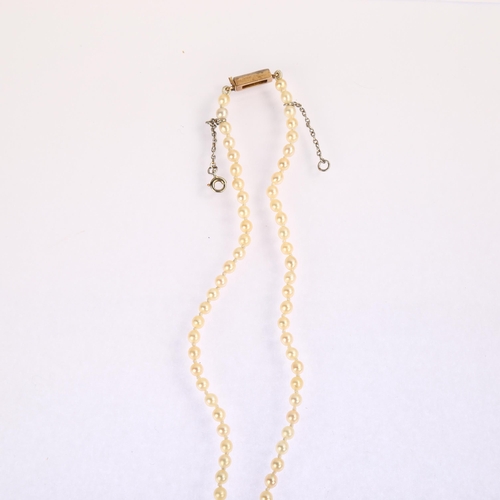 1212 - An Antique graduated single-strand pearl necklace, with unmarked gold rose-cut diamond clasp, pearls... 