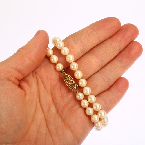 1216 - A single-strand pearl bead necklace, with 9ct gold clasp, each pearl diameter approx 6.2mm, necklace... 