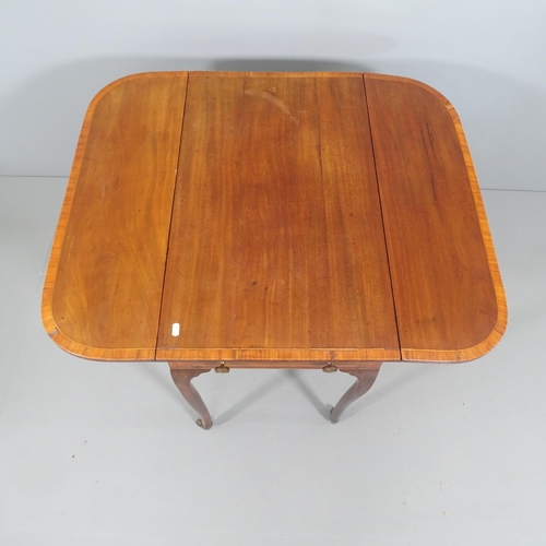 2224 - A 19th century crossbanded mahogany Pembroke table, single freeze drawer. 79x70x45, opening to 95cm