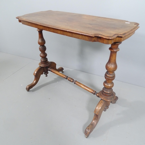 2232 - A Victorian mahogany stretcher table, with rectangular top raised on turned legs. 89x71x42cm