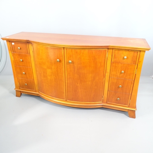 2242 - A mahogany bow front sideboard with 4 cupboard doors and 2 small drawers. 165x85x52cm.